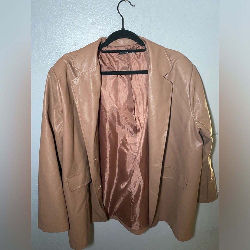 Nasty gal faux leather blazer- 8 - Picture 3 of 4